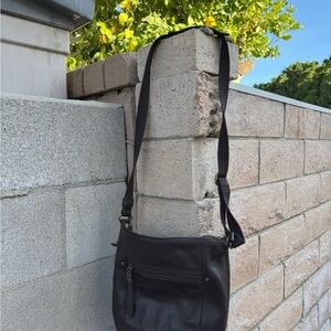 The Sak Classic Brown Leather Crossbody Bag - Adjustable Strap